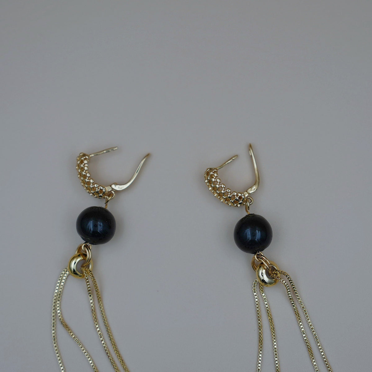 Aretes Iluminar Negro