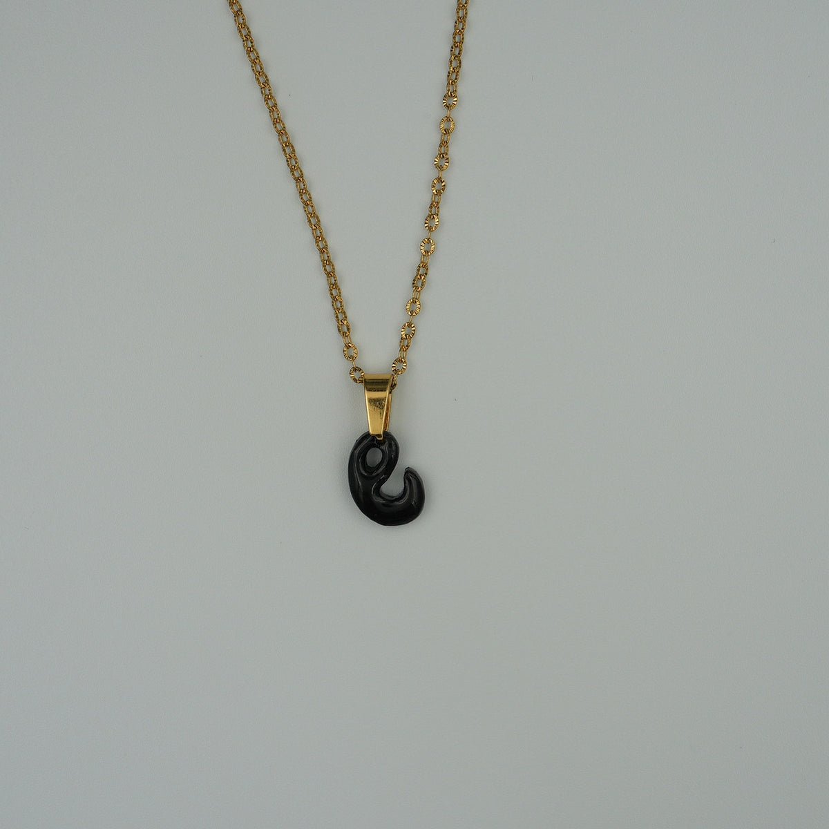 Collar Inicial (E)