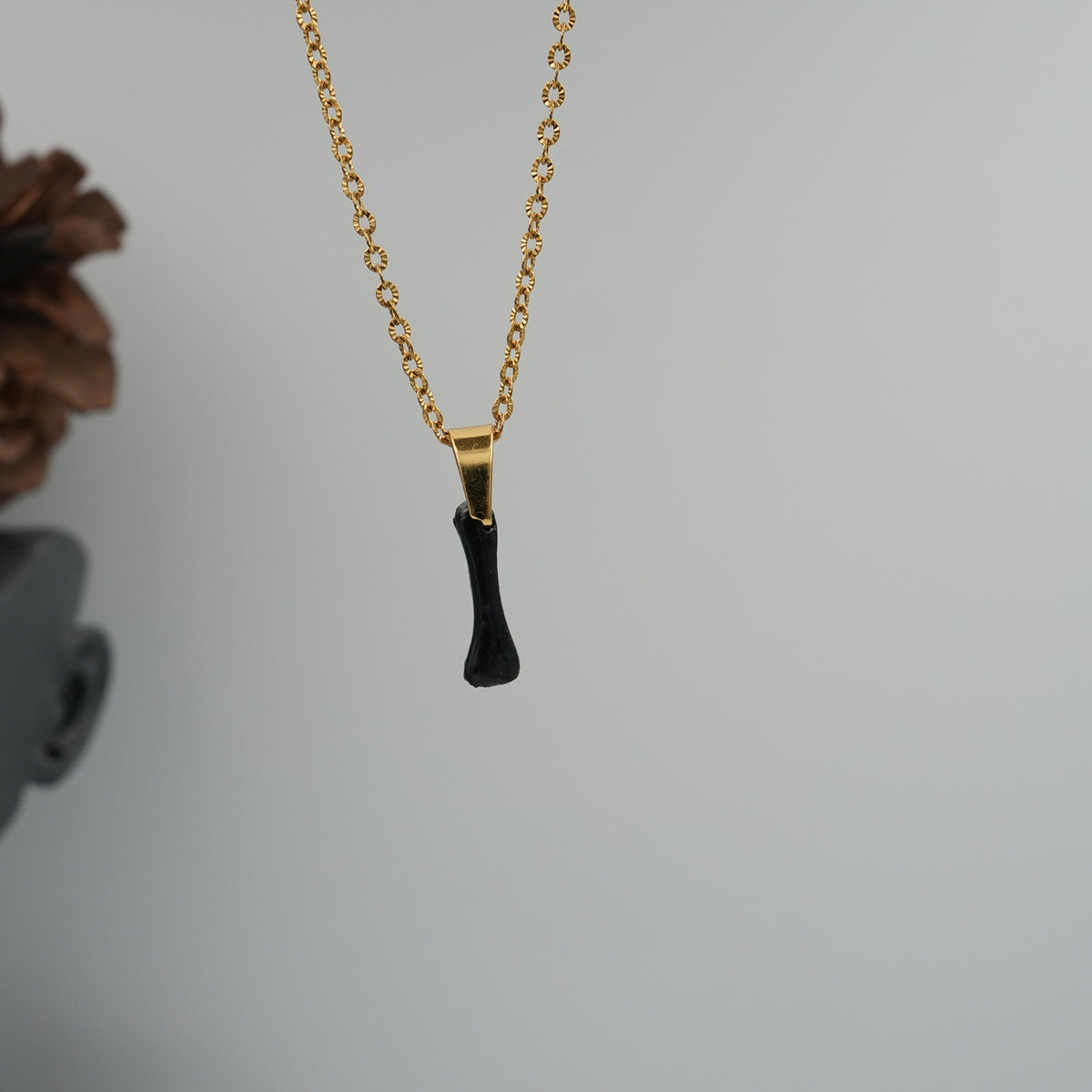 Collar Inicial (I)