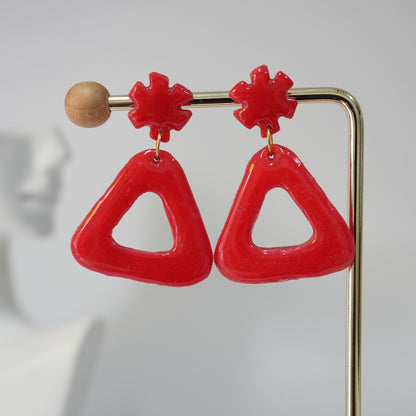 Aretes Asimetría Triangular