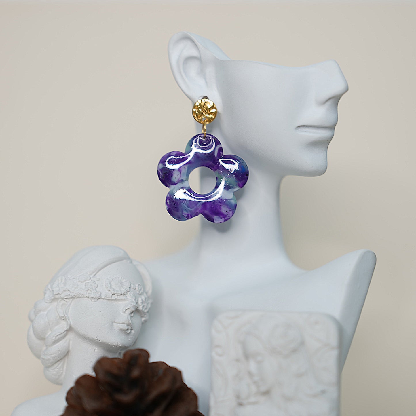 Aretes Flora