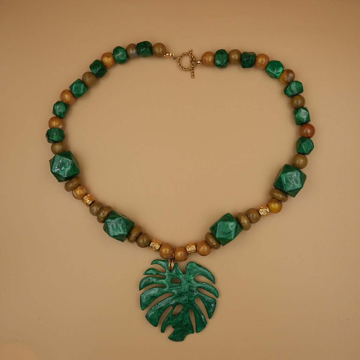 Collar Maxi Monstera