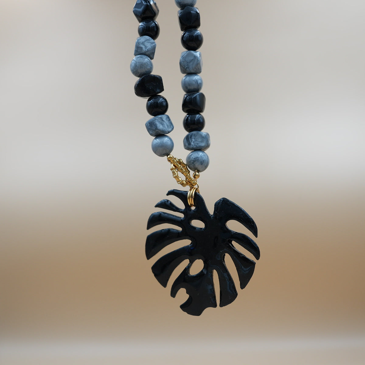 Collar Monstera