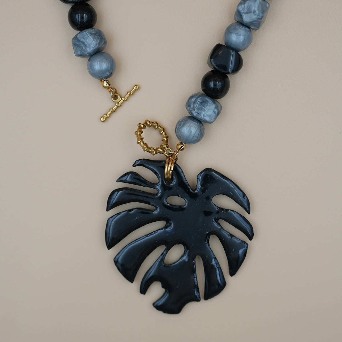 Collar Monstera
