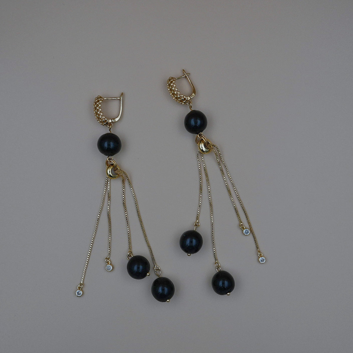 Aretes Iluminar Negro