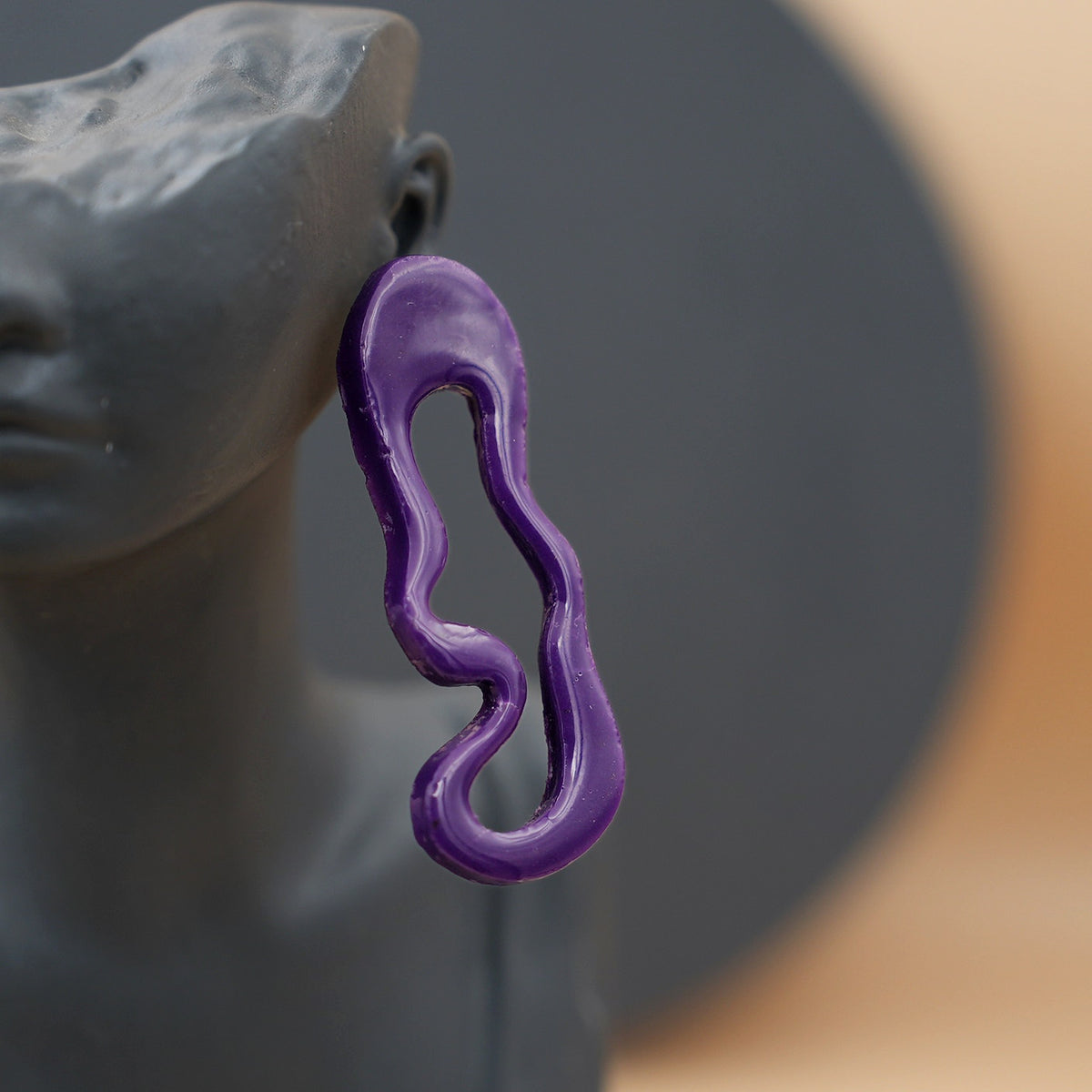 Maxi Aretes Raíz Morado