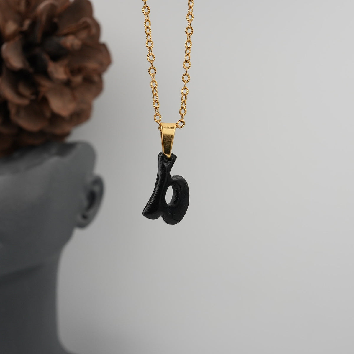 Collar Inicial (B)