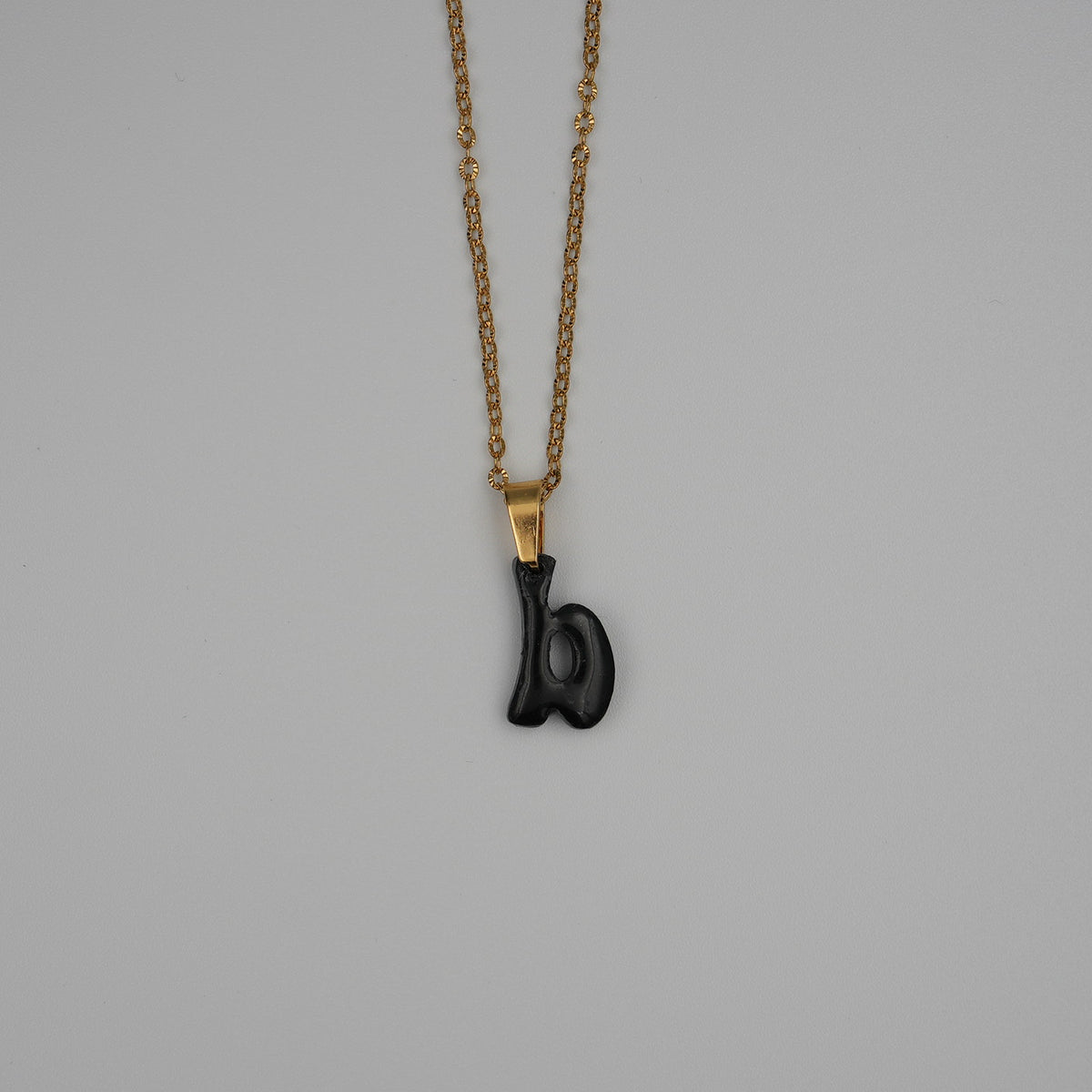 Collar Inicial (B)