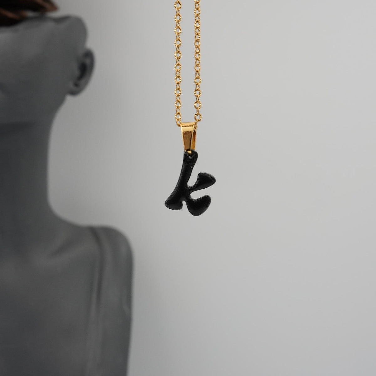 Collar Inicial (K)