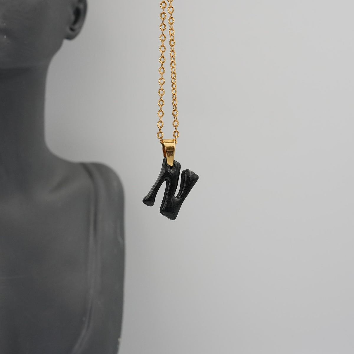 Collar Inicial (N)