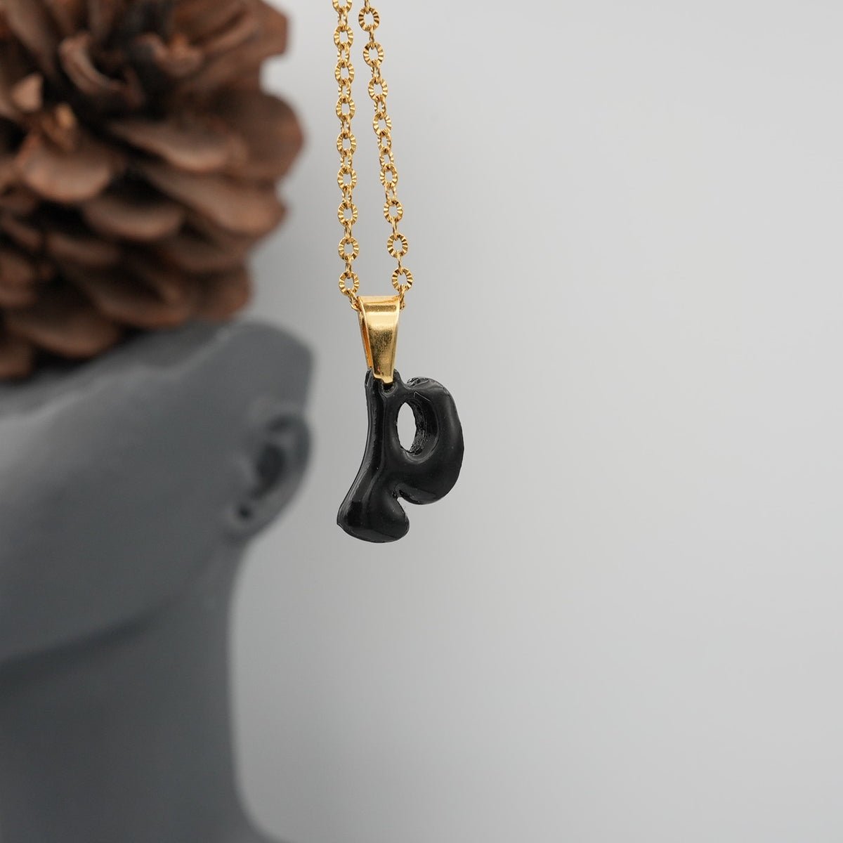 Collar Inicial (P)