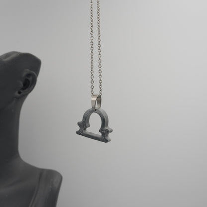 Collar Libra