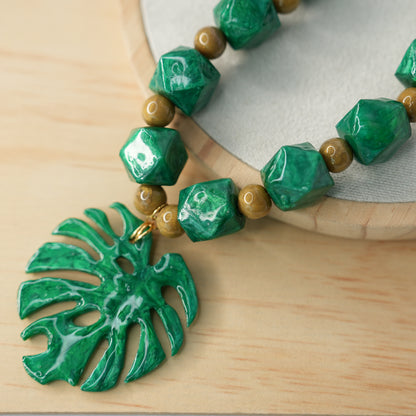 Collar Diseño Rombos Maxi Dije Hoja Monstera