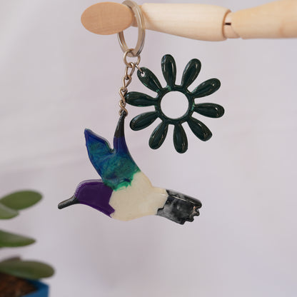 LLavero/Colgante Colibrí Collarejo + Flor Asteráceas