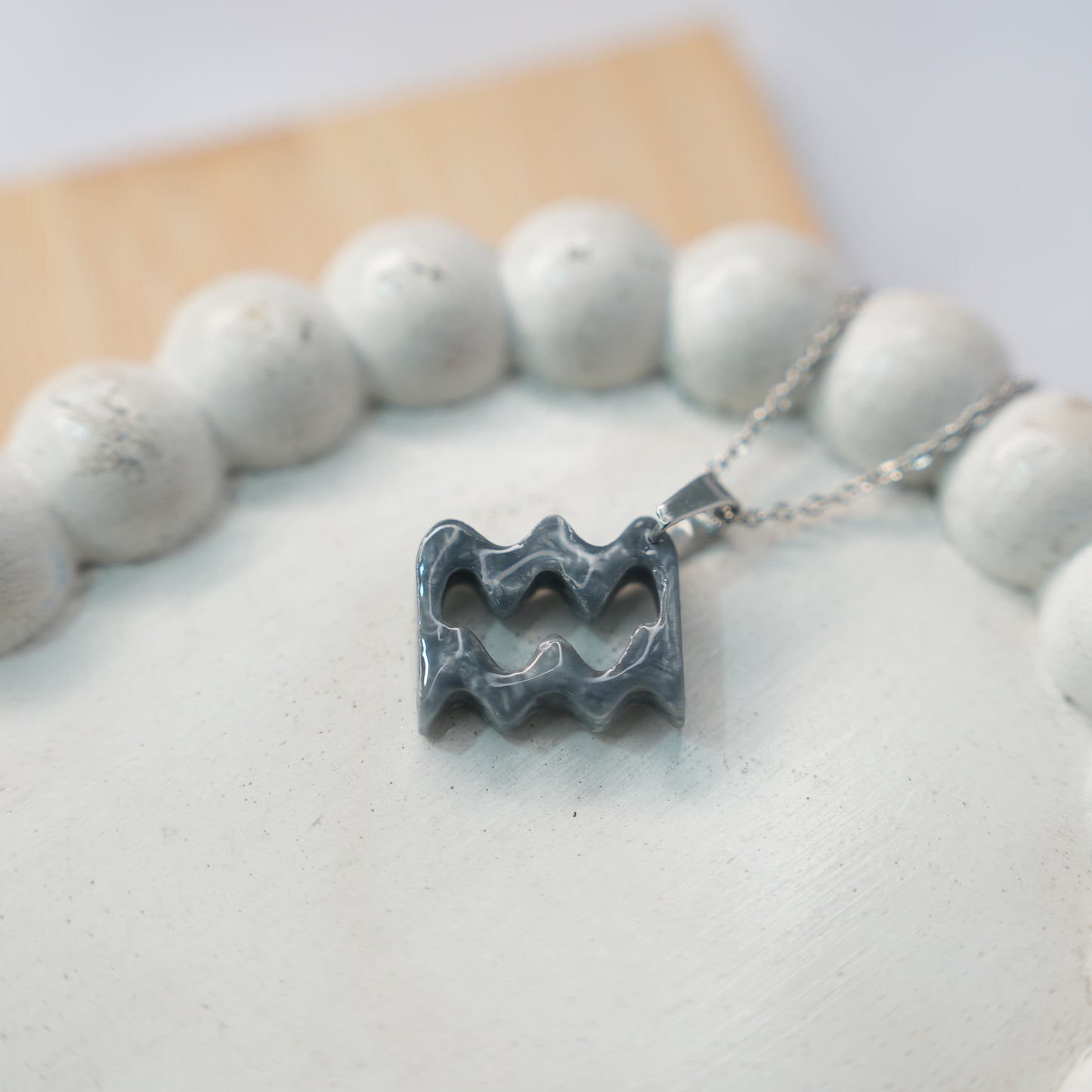 Collar Signo Zodiacal Acuario