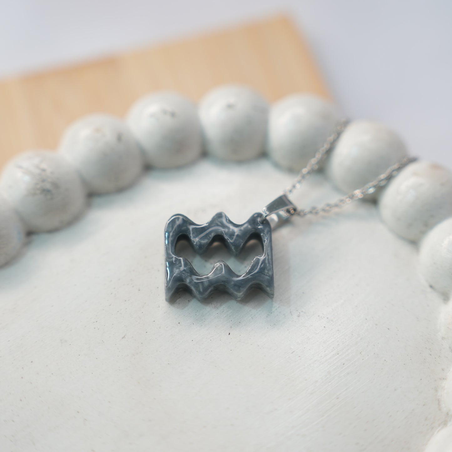 Collar Signo Zodiacal Acuario